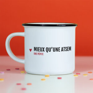 Mug – Mieux qu’une ATSEM, une pépite