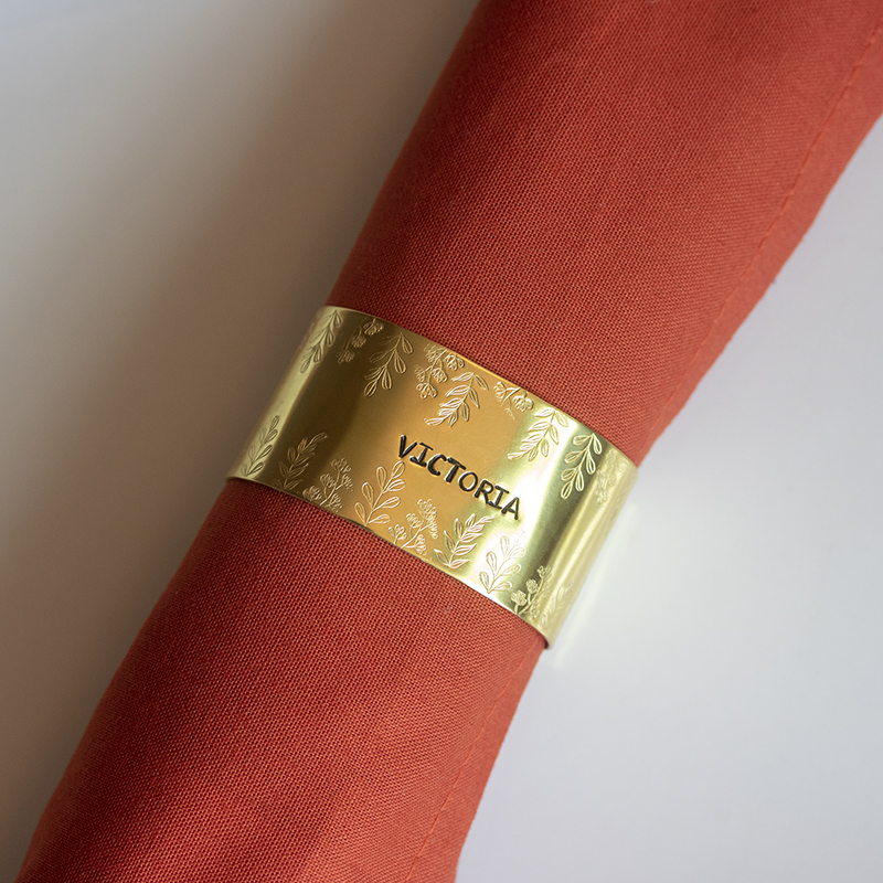 Rond de serviette romantique — à personnaliser